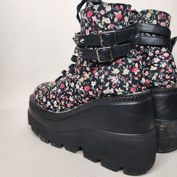 Demonia Shaker 52 Boots Platform Black Floral Womens 8 Spike Goth Grunge - Picture 7 of 15